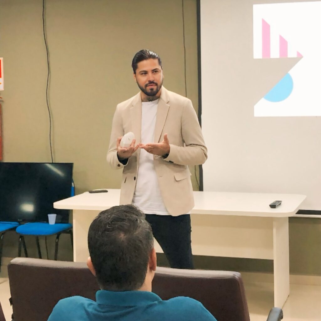Transformação digital impulsiona pequenos negócios: veja cinco dicas práticas para se destacar no mercado